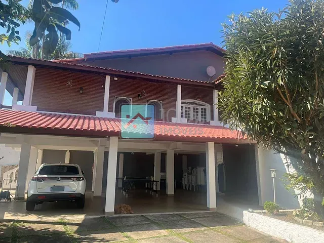 Chácara com 1660m² 3 quartos e 2 banheiros, à venda, no bairro Freitas em São José dos Campos