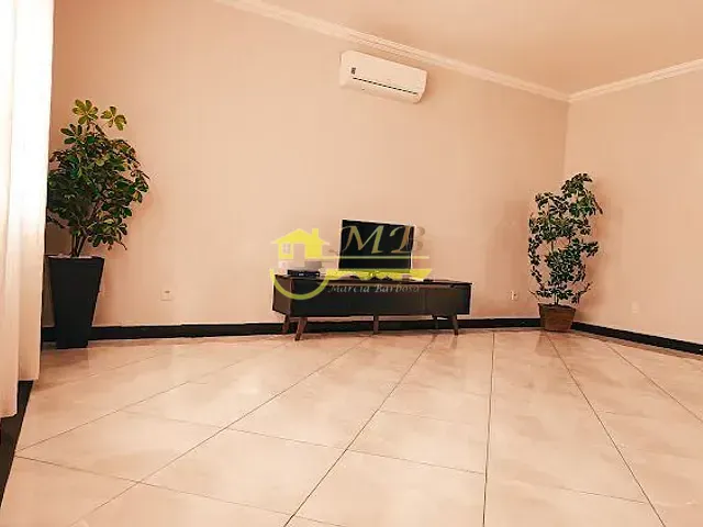 Chácara com 1000m² 3 quartos e 5 banheiros, à venda, no bairro Parque União da Vitória em Campinas