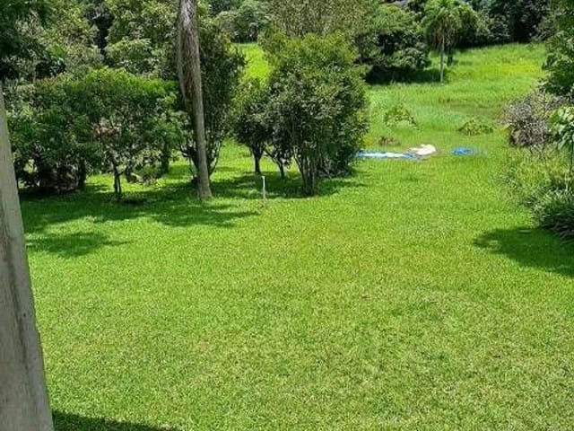 Chácara com 3800m² 2 quartos e 2 banheiros, à venda, no bairro Pereiras em Cotia