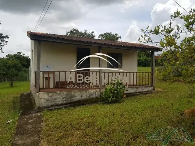 Chácara 3 quartos e 2 banheiros, à venda, no bairro TAQUARAL em Itu