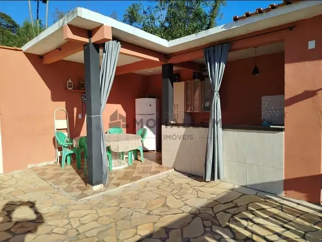 Chácara com 273m² 3 quartos e 2 banheiros, à venda, no bairro Neves em Piranguinho