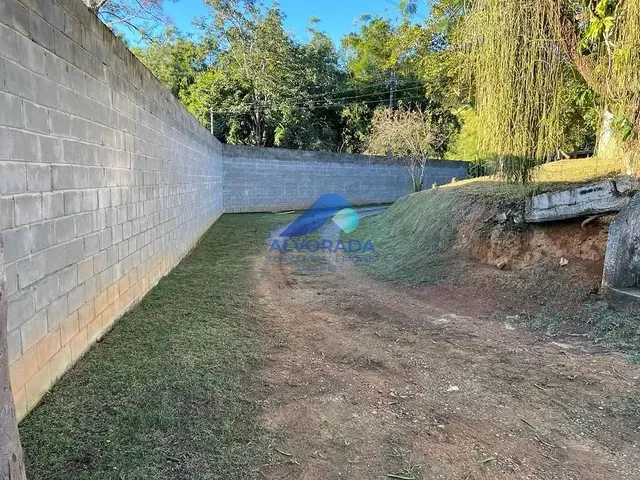 Chácara com 10m² 4 quartos e 2 banheiros, à venda, no bairro São Benedito em Monteiro Lobato