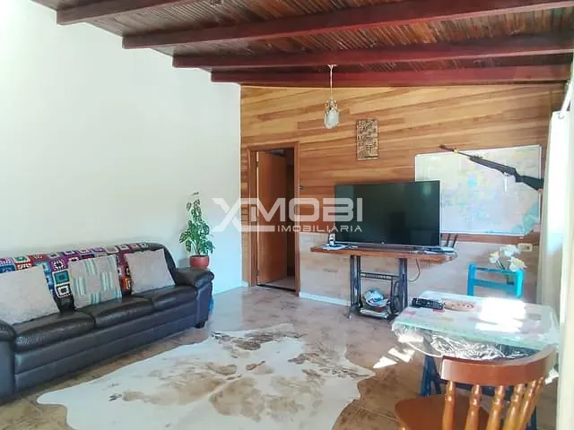 Chácara com 1760m² 4 quartos e 5 banheiros, à venda, no bairro Maracanã em Jarinu