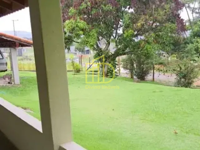 Chácara com 2800m² 4 quartos e 1 banheiro, à venda, no bairro Estrada da Barra em Salto de Pirapora