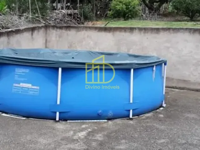 Chácara com 2800m² 4 quartos e 1 banheiro, à venda, no bairro Estrada da Barra em Salto de Pirapora