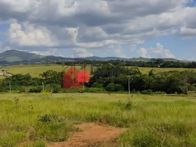 Chácara com 1000m², à venda, no bairro Campinas em Pindamonhangaba