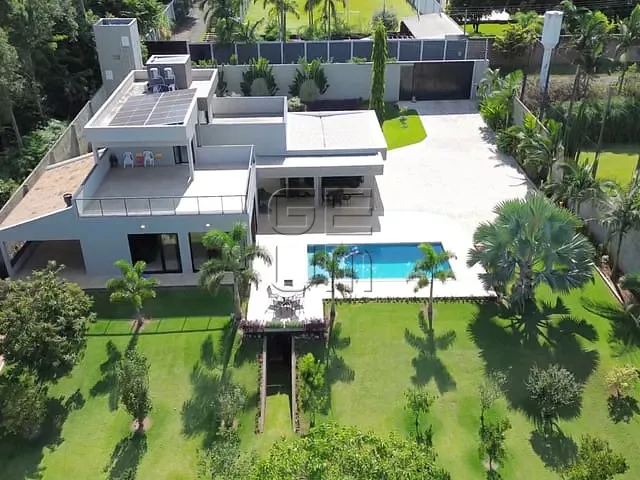 Chácara com 3010m² 4 quartos e 6 banheiros, à venda, no bairro Chácara Santa Maria em Cambé