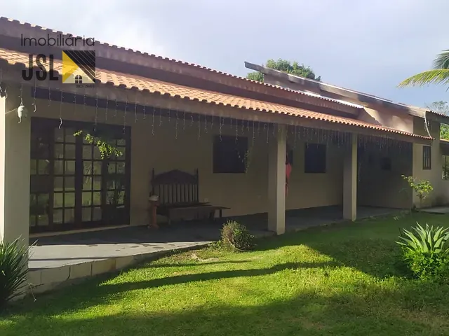 Chácara com 23000m² 3 quartos e 3 banheiros, à venda, no bairro Chácaras Cataguá em Taubaté