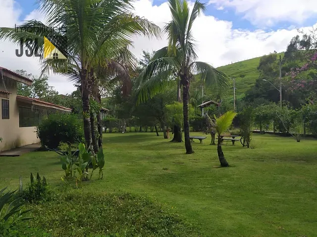 Chácara com 23000m² 3 quartos e 3 banheiros, à venda, no bairro Chácaras Cataguá em Taubaté