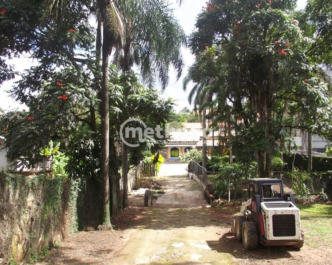 Chácara, 3 quartos, 2200 m² - Foto 3