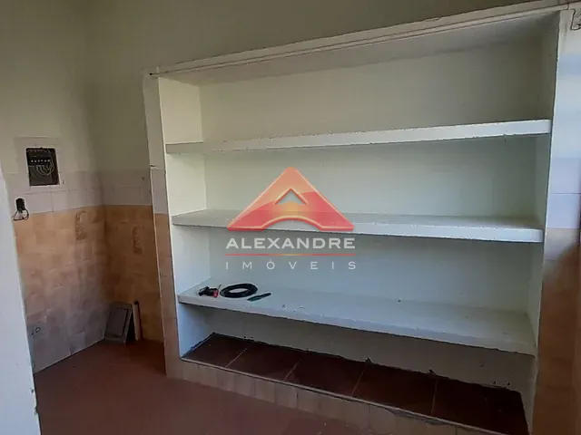 Chácara com 975m² 4 quartos e 3 banheiros, à venda, no bairro Primavera 1A em São José dos Campos