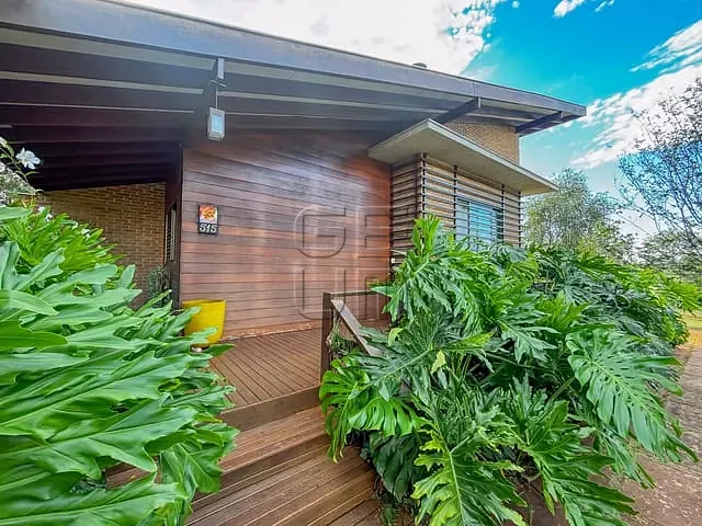 Chácara com 3044m² 3 quartos e 3 banheiros, à venda, no bairro Estância Santa Paula em Londrina