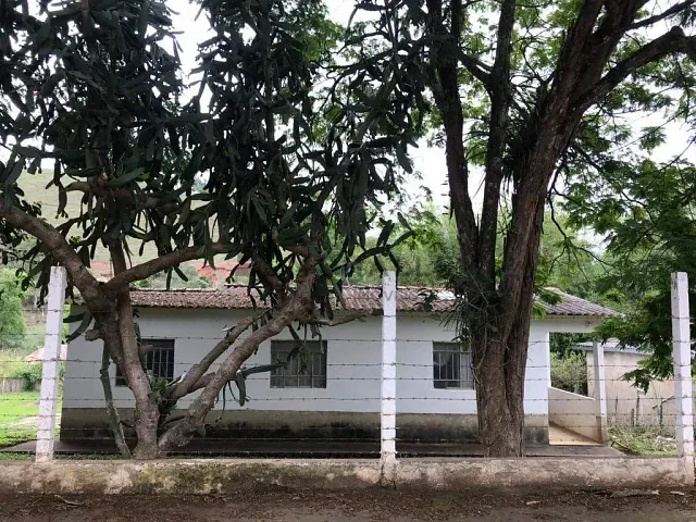 Chácara 3 quartos e 2 banheiros, à venda, no bairro Ponte Santo Antônio em Itajubá