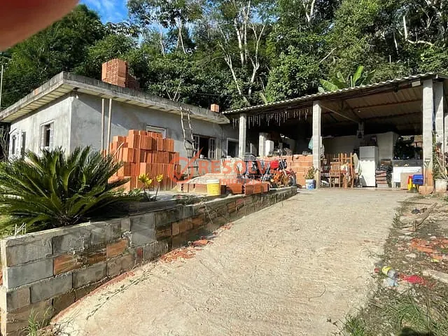 Chácara com 5018m² 3 quartos e 2 banheiros, à venda, no bairro Merendá em Guararema