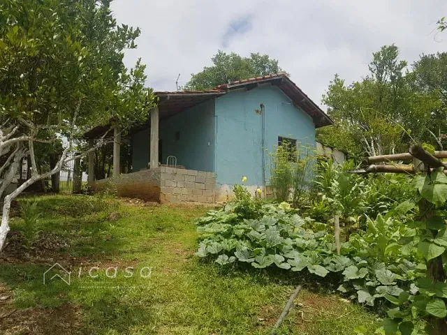 Chácara com 9000m² 3 quartos e 1 banheiro, à venda, no bairro Vila Menino Jesus em Caçapava