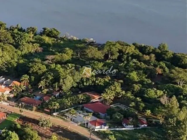 Chácara com 784m², à venda, no bairro Recanto Towako em Centenário do Sul