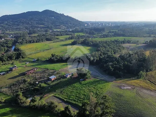 Chácara com 6500m², à venda, no bairro Interior em Westfalia