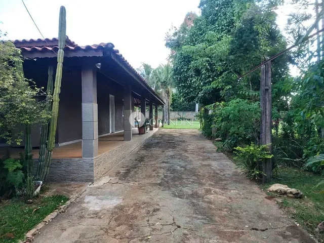Chácara com 3000m² 2 quartos e 3 banheiros, à venda, no bairro Parque Das Palmeiras em Artur Nogueira