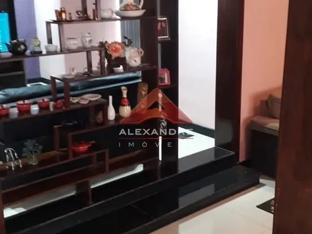 Chácara com 4200m² 7 quartos e 4 banheiros, à venda, no bairro Freitas em São José dos Campos