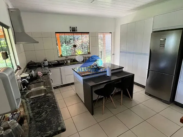 Chácara com 5000m² 10 quartos e 7 banheiros, à venda, no bairro Jardim Santa Hermínia em São José dos Campos