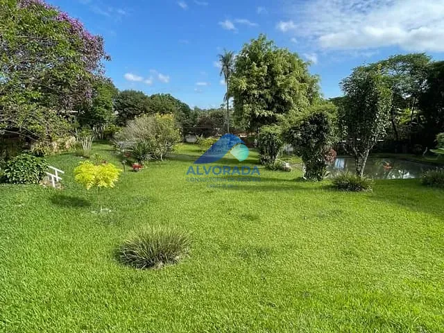 Chácara com 5000m² 10 quartos e 7 banheiros, à venda, no bairro Jardim Santa Hermínia em São José dos Campos