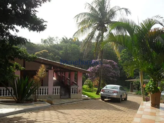 Chácara com 13822m² 5 quartos e 6 banheiros, à venda, no bairro Três Vendas em Campinas