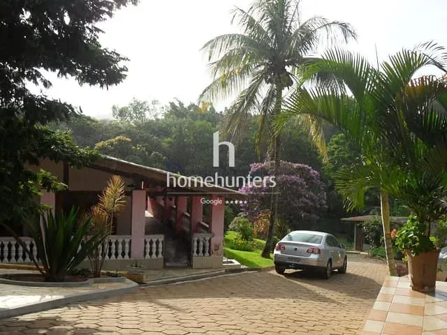 Chácara com 13822m² 5 quartos e 6 banheiros, à venda, no bairro Três Vendas em Campinas