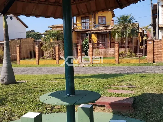 Chácara com 1000m² 3 quartos e 4 banheiros, à venda, no bairro Terras de Santa Rosa em Salto