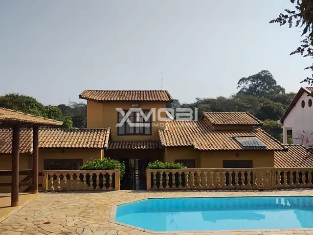 Chácara com 1000m² 3 quartos e 4 banheiros, à venda, no bairro Terras de Santa Rosa em Salto