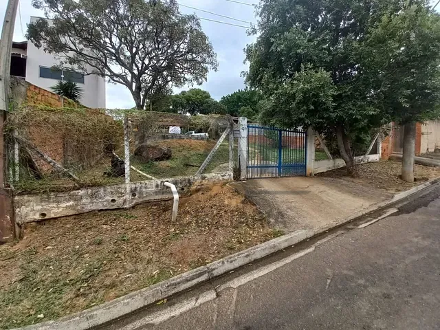 Chácara com 750m² 1 quarto e 1 banheiro, à venda, no bairro Terras da Capela de Santo Antônio em Jaguariúna