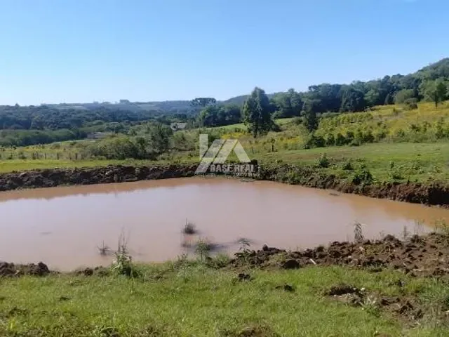Chácara com 161323m² 3 quartos e 1 banheiro, à venda, no bairro Vila Jordão em Guarapuava