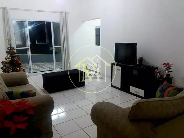 Chácara com 3000m² 3 quartos e 3 banheiros, à venda, no bairro Parque Monte Bianco em Araçoiaba da Serra