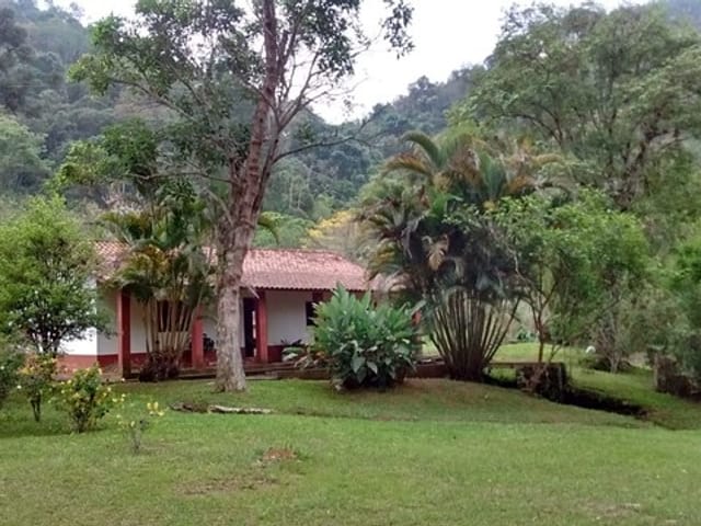 Chácara com 79000m², à venda, no bairro Pedreira em Guaratinguetá