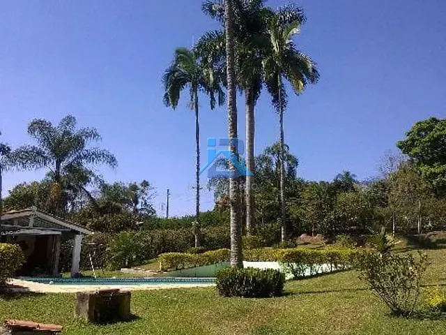 Chácara com 6000m² 5 quartos e 4 banheiros, à venda, no bairro Jardim Ana Maria em Itatiba