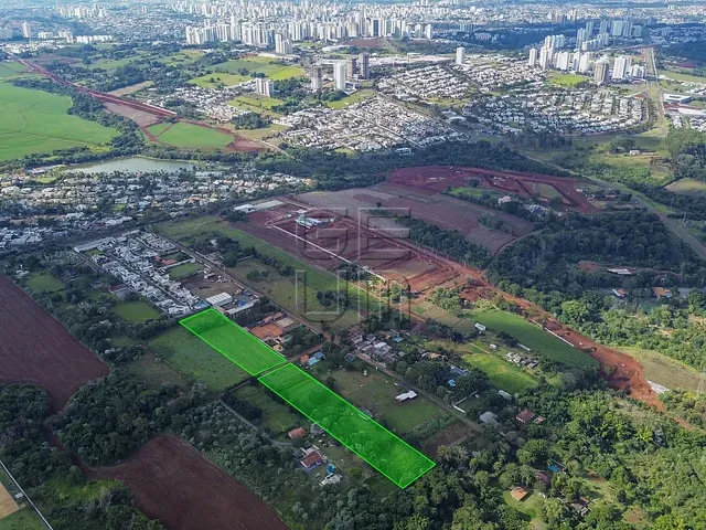 Chácara com 26000m² 3 quartos e 2 banheiros, à venda, no bairro Esperança em Londrina