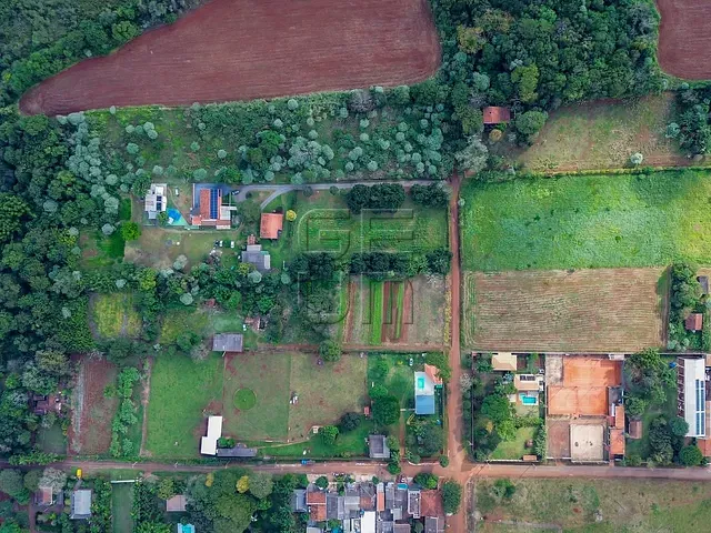 Chácara com 26000m² 3 quartos e 2 banheiros, à venda, no bairro Esperança em Londrina