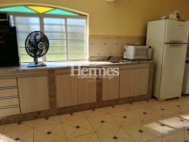 Chácara com 1000m² 4 quartos e 4 banheiros, à venda, no bairro rural em Cosmópolis