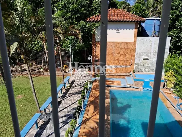 Chácara com 1000m² 4 quartos e 4 banheiros, à venda, no bairro rural em Cosmópolis