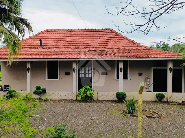 Chácara com 200m² 4 quartos e 3 banheiros, à venda, no bairro Linha Geraldo em Estrela