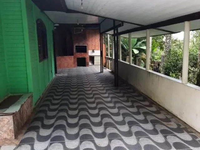 Sítio à venda, no bairro Rio das Pedras em Paranaguá