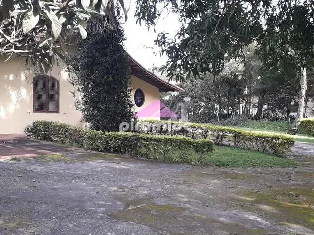 Chácara com 4184m² 5 quartos e 4 banheiros, à venda, no bairro Chácaras São José em São José dos Campos