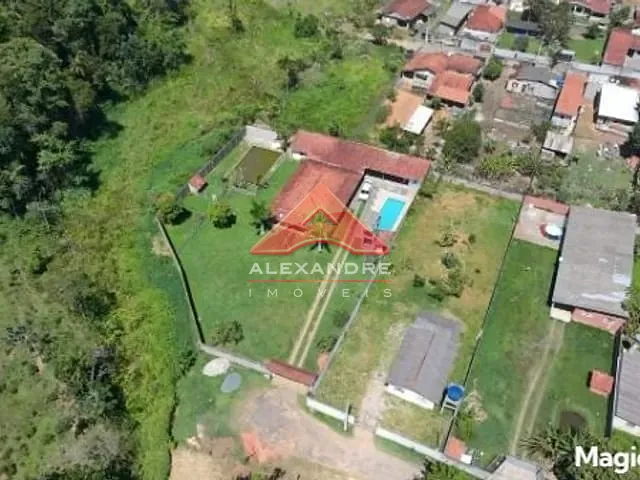 Chácara 3 quartos e 1 banheiro, à venda, no bairro Taquari em São José dos Campos