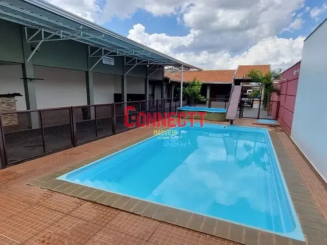 Chácara com 1244m² 5 quartos e 3 banheiros, à venda, no bairro Presidente Dutra em Ribeirão Preto