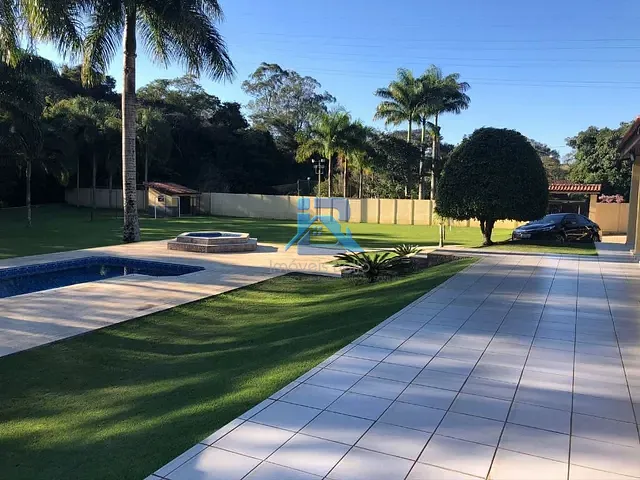 Chácara com 2800m² 2 quartos e 2 banheiros, à venda, no bairro Recanto das Estrelas em Itatiba