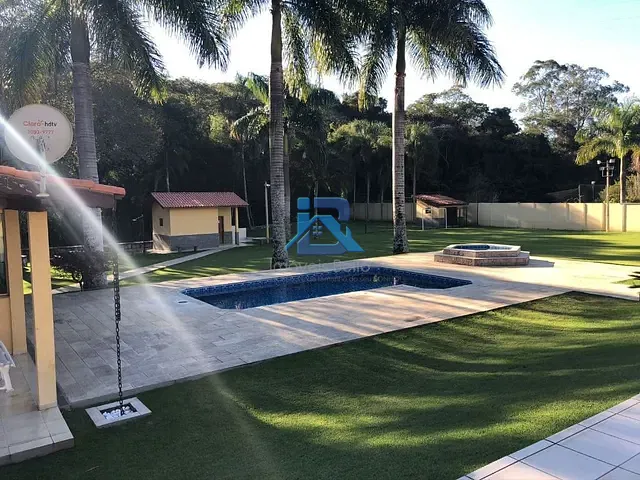 Chácara com 2800m² 2 quartos e 2 banheiros, à venda, no bairro Recanto das Estrelas em Itatiba