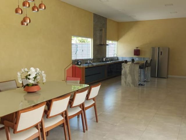 Chácara com 1600m², à venda, no bairro Mandú em Pindamonhangaba