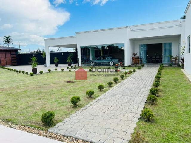 Chácara com 1600m², à venda, no bairro Mandú em Pindamonhangaba