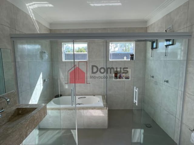 Chácara com 1600m², à venda, no bairro Mandú em Pindamonhangaba