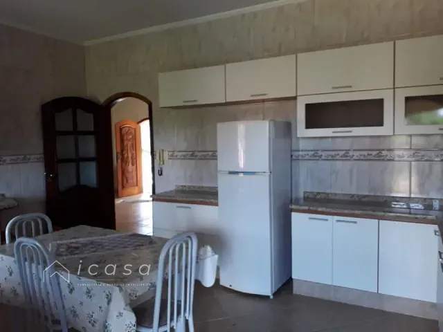 Chácara com 750m² 3 quartos e 2 banheiros, à venda, no bairro Tataúba em Caçapava