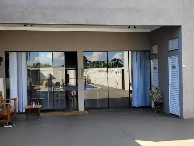 Chácara com 700m², à venda, no bairro Área Rural de Arapongas em Arapongas